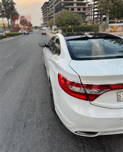 هیوندای ازێرا